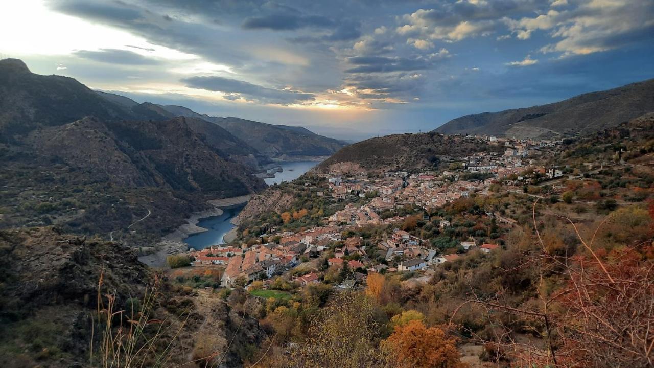 El Hogar De Mercedes Guejar Sierra Extérieur photo
