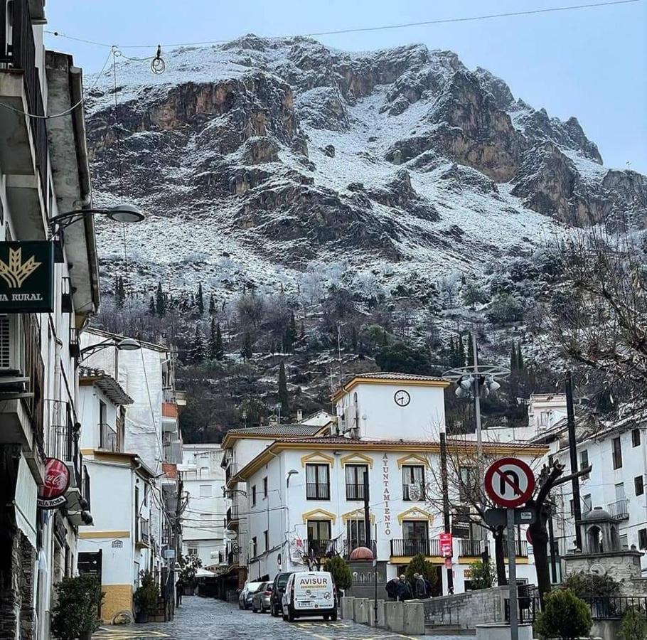 El Hogar De Mercedes Guejar Sierra Extérieur photo